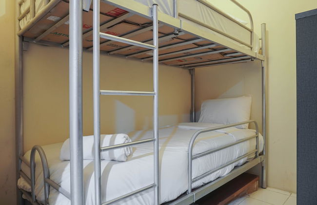 Comfortable And Combined 3Br At City Park Apartment - Photo 3