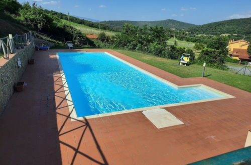 Photo 12 - 3-bed Duplex Apartment in Vepri Close to Siena