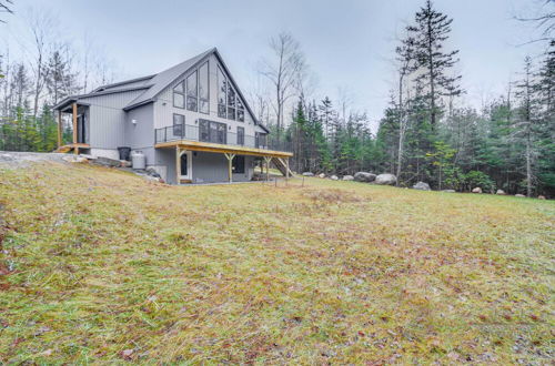 Photo 4 - Mountain-view Bethel Cabin: Game Room & Deck