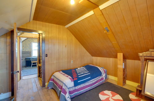 Photo 4 - Corral Creek Cow Camp: Pet-friendly Circle Cabin