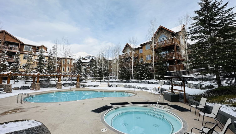 Photo 1 - Mountain Retreat - Heated Pool & Hot-tub