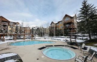 Foto 1 - Mountain Retreat - Heated Pool & Hot-tub