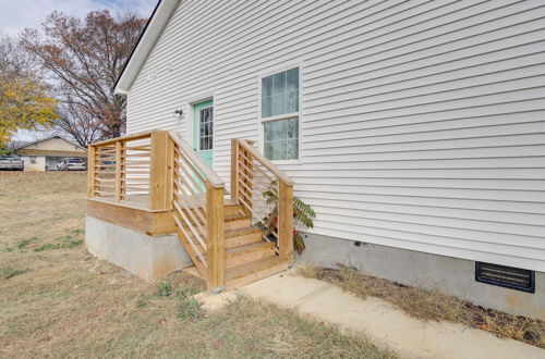 Photo 7 - Modern & Pet-friendly Home: 3 Mi to Dtwn Knoxville