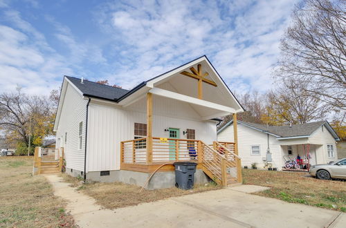 Foto 11 - Modern & Pet-friendly Home: 3 Mi to Dtwn Knoxville