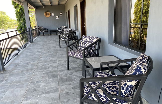 M&M Zavala Hotel and B&B - Photo 17