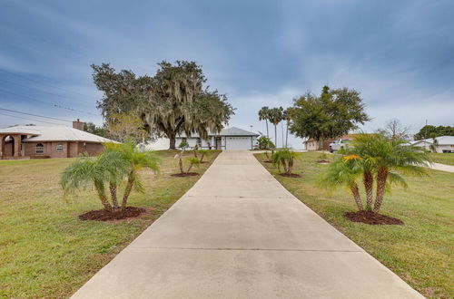 Photo 6 - Waterfront Frostproof Home w/ Private Dock