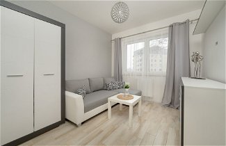 Photo 2 - Wrocław Haven Apartment by Renters