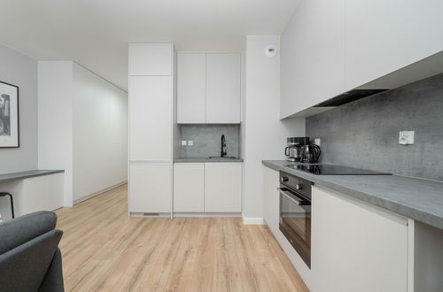 Photo 8 - Elegant Studio Free Garage by Renters