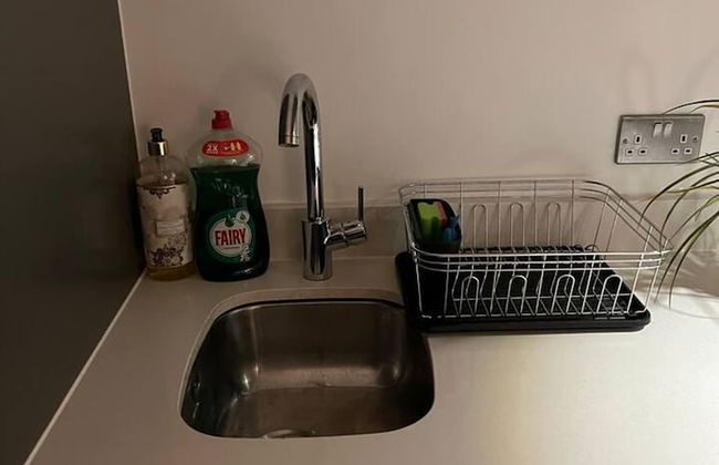 Modern 1 Bed Flat Near Station and City - Foto 28