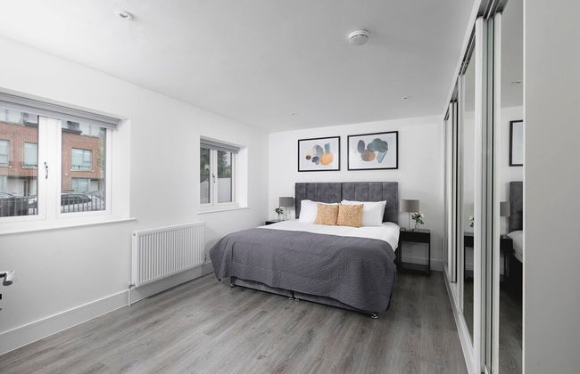 Skyvillion Vineyard Court, Enfield, 2 Bed, With Garden - Foto 7
