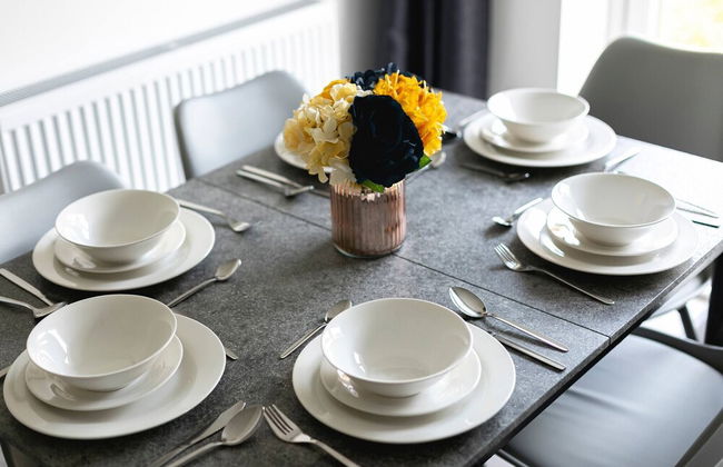 Skyvillion Vineyard Court, Enfield, 2 Bed, With Garden - Foto 12