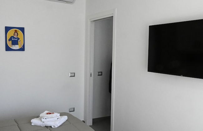 Naples Home - Photo 3