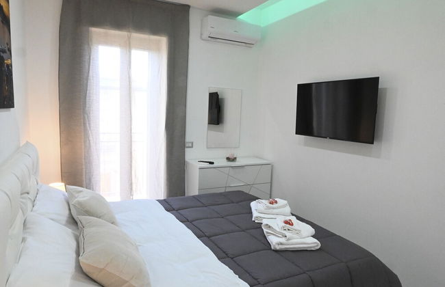 Naples Home - Photo 5