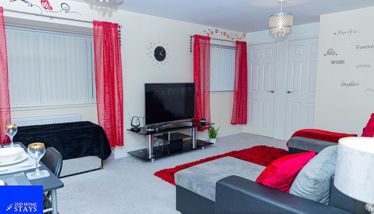 Photo 1 - 2ndhomestays-west Bromwich- 2-bedroom Maisonette