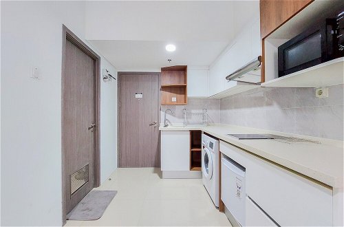 Photo 10 - Comfortable And Tidy Studio Tamansari Bintaro Mansion Apartment