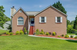 Photo 3 - Powder Springs Getaway - Patio & Lake Access