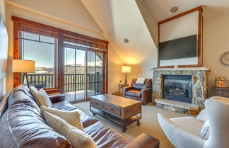 Photo 1 - Breckenridge Mountain Condo: Ski-in/ski-out Access