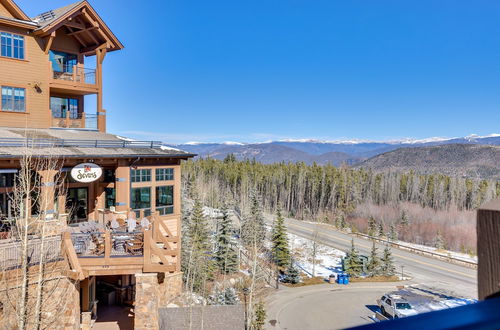 Photo 11 - Breckenridge Mountain Condo: Ski-in/ski-out Access