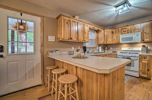 Photo 27 - Spacious Home in Helen w/ Porch & Balcony