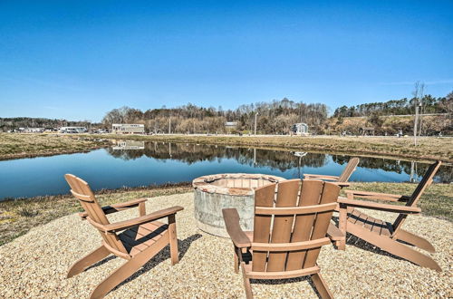 Photo 21 - Splendid Tiny Home With Fire Pit ~ 2 Mi to Lake