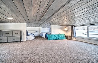Foto 2 - Splendid Tiny Home With Fire Pit ~ 2 Mi to Lake