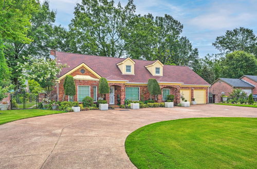 Photo 1 - Spacious Memphis Home < 3 Mi to Graceland