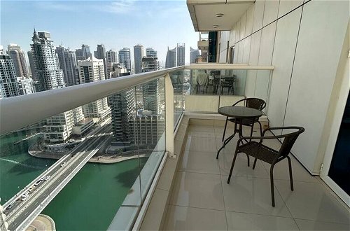 Foto 10 - Lux High Rise Marina Apartment