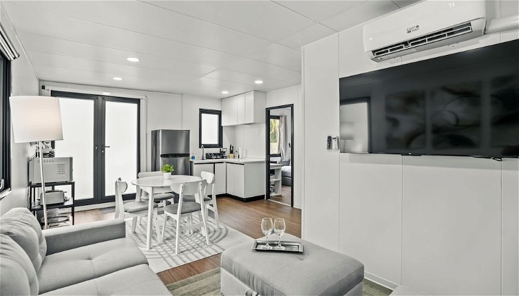 Foto 1 - Tiny Homes in Fort Lauderdale