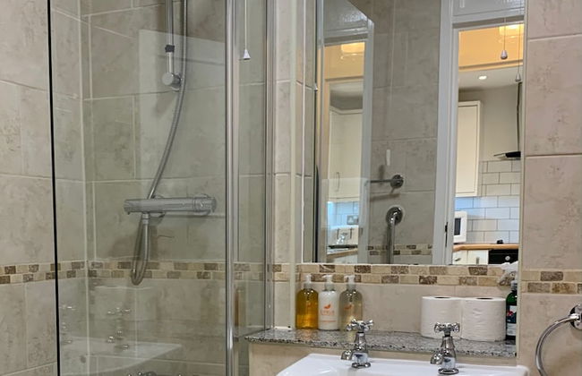 Marlyn Lodge - City of London - Foto 18