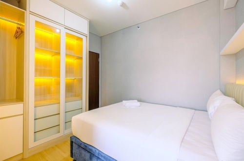 Foto 7 - Homey And Modern Look 2Br Transpark Cibubur Apartment