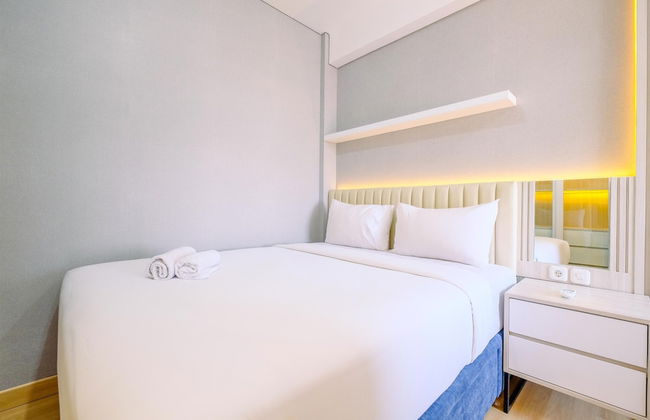 Homey And Modern Look 2Br Transpark Cibubur Apartment - Foto 10