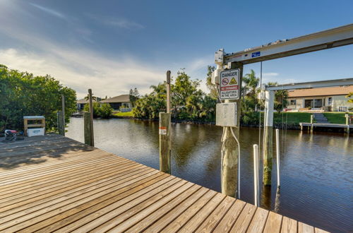 Foto 9 - Pet-friendly Punta Gorda Home w/ Dock on Canal