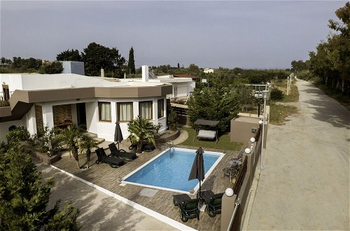 Photo 2 - Villa Paradise