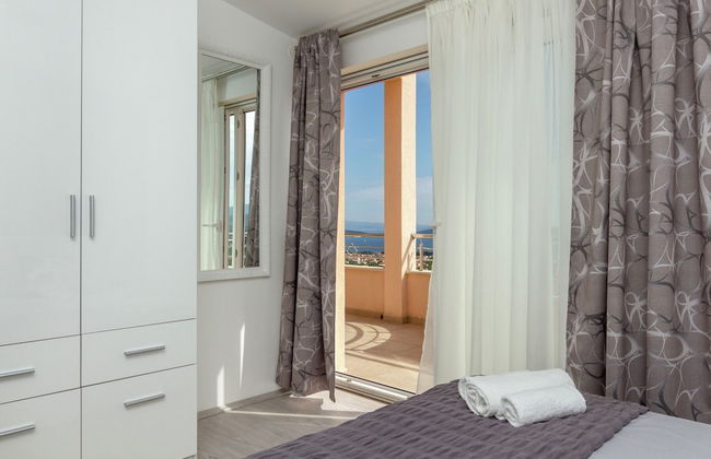 Beautiful Apartment in Between Split and Trogir - Foto 4