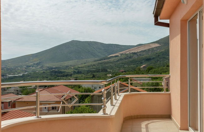 Beautiful Apartment in Between Split and Trogir - Foto 34