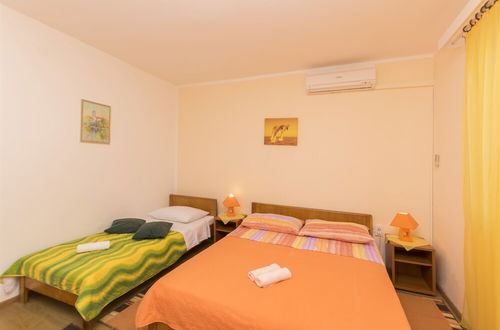 Photo 2 - Apartment and Room Ivica