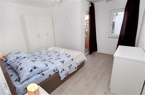 Foto 2 - Beautiful 2-bed Apartment in Okrug Gornji