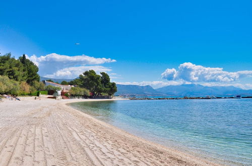 Photo 30 - Summer Seaside Pearl Apartment Kastela