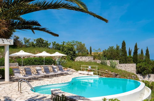 Foto 12 - Villa Eva in Corfu With 3 Bedrooms and 3 Bathrooms