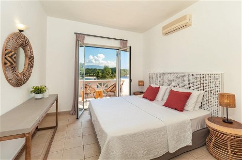 Foto 19 - Villa Eva in Corfu With 3 Bedrooms and 3 Bathrooms