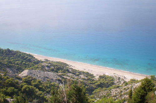 Photo 35 - Luxurious Villa in Vasiliki with Swimming Pool & Hot Tub