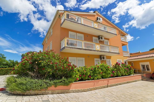 Photo 26 - Beguiling Apartment in Banjole near Renato Boat Excursions