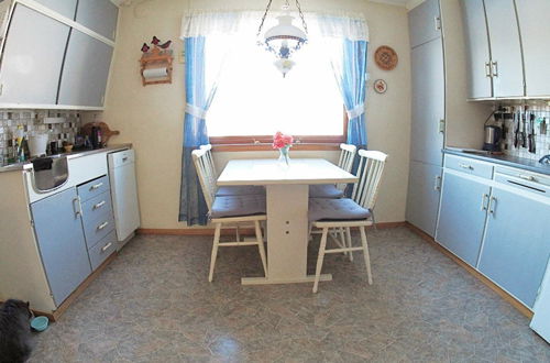 Foto 6 - 6 Person Holiday Home in Svensby