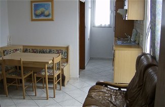 Foto 3 - Apartment Ivo With 1 Bedroom, in Omisalj