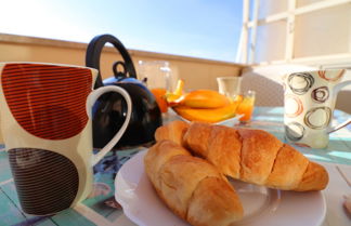 Photo 1 - Central Apartment On The Beach With Balcony, Wi-fi Air Conditioning Parking