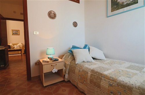 Photo 2 - Central Apartment On The Beach With Balcony, Wi-fi Air Conditioning Parking
