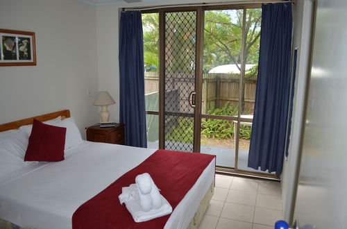 Photo 3 - Enderley Gardens Resort