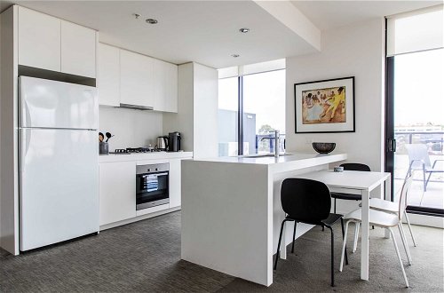 Photo 4 - Stylish 1 Bedroom Apartment in Bustling Richmond