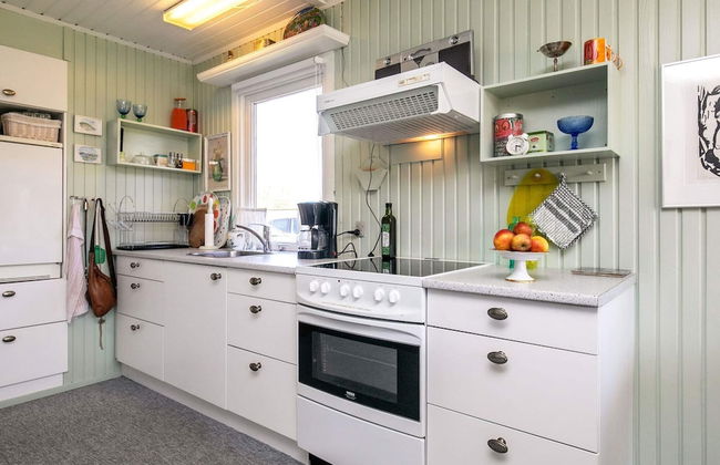 2 Person Holiday Home in Thyholm-by Traum - Foto 10