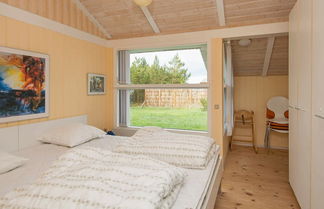 Foto 1 - 8 Person Holiday Home in Glesborg